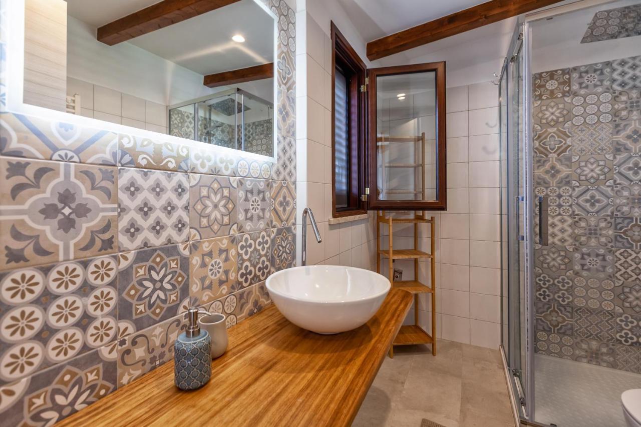 La Stanza Di Vali Guest House สแปร์ลองกา ภายนอก รูปภาพ