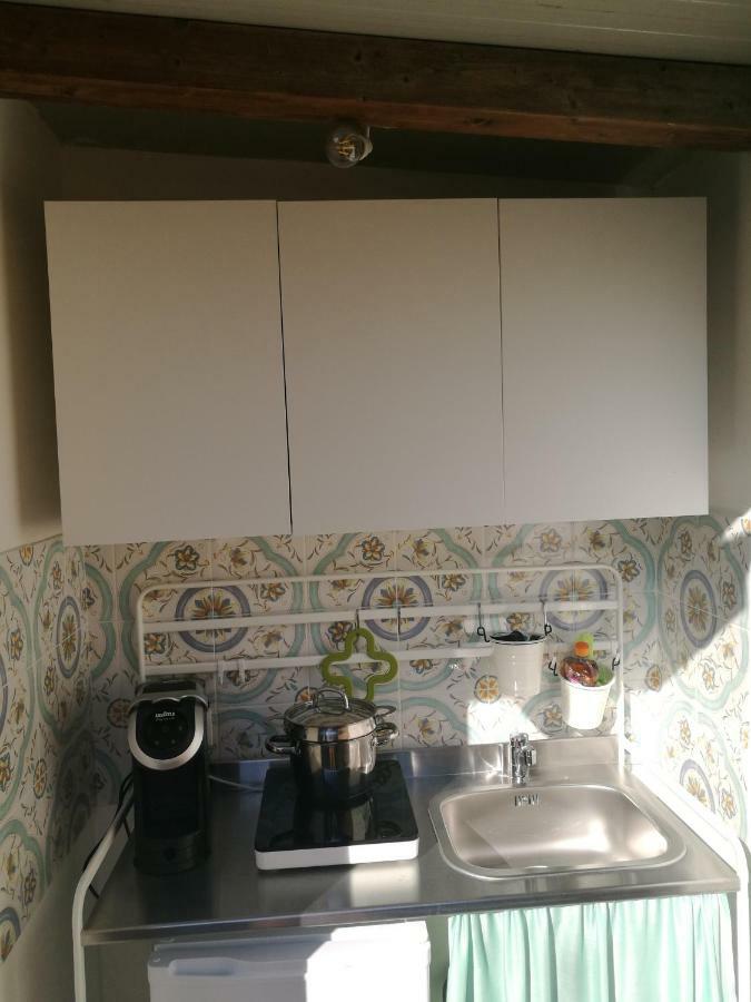 La Stanza Di Vali Guest House สแปร์ลองกา ภายนอก รูปภาพ